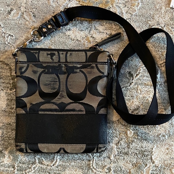 Coach Project or Parts Swing Bag - Picture 4 of 6